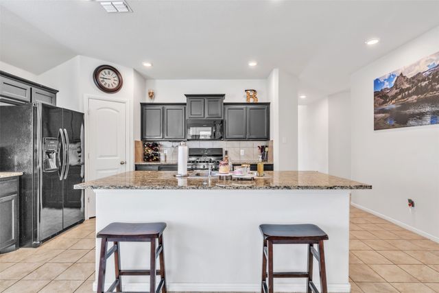 7304 Wavecrest Way, Fort Worth, TX 76179