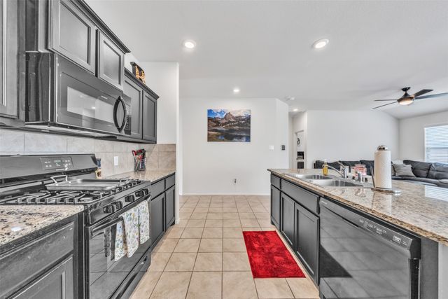 7304 Wavecrest Way, Fort Worth, TX 76179