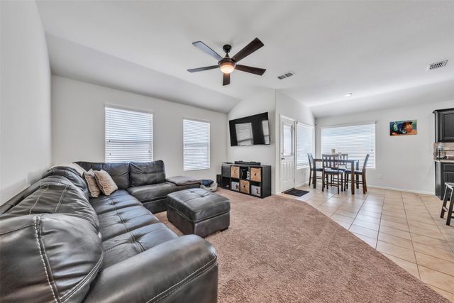 7304 Wavecrest Way, Fort Worth, TX 76179