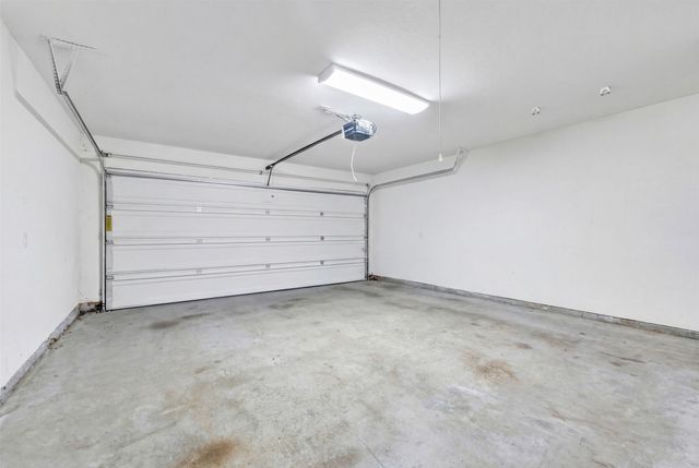 7304 Wavecrest Way, Fort Worth, TX 76179