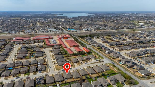 7304 Wavecrest Way, Fort Worth, TX 76179