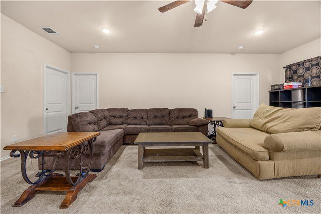 728 Liberty Valley Drive, Belton, TX 76513