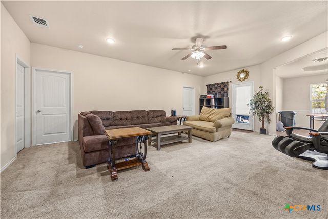 728 Liberty Valley Drive, Belton, TX 76513