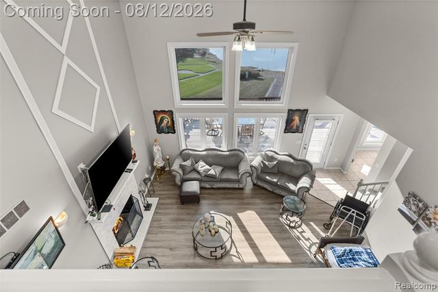 49501 Sandra Drive, Shelby Twp, MI 48315