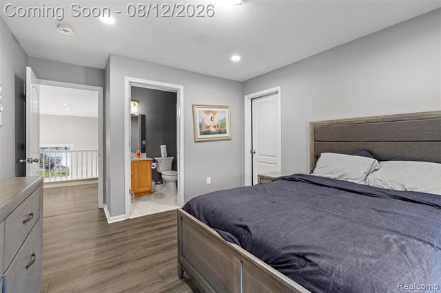49501 Sandra Drive, Shelby Twp, MI 48315