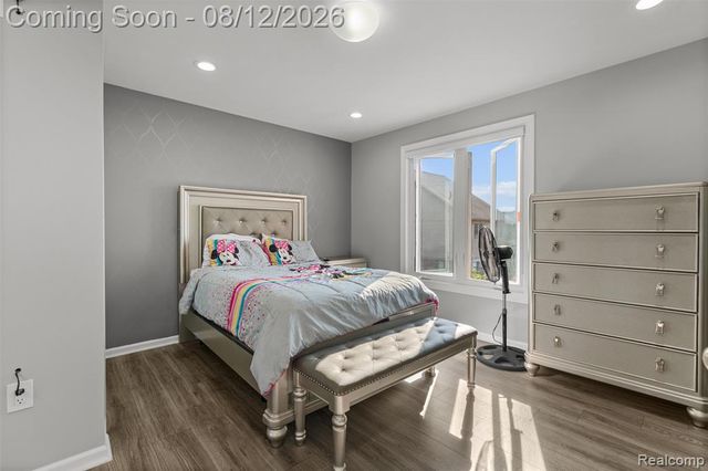 49501 Sandra Drive, Shelby Twp, MI 48315