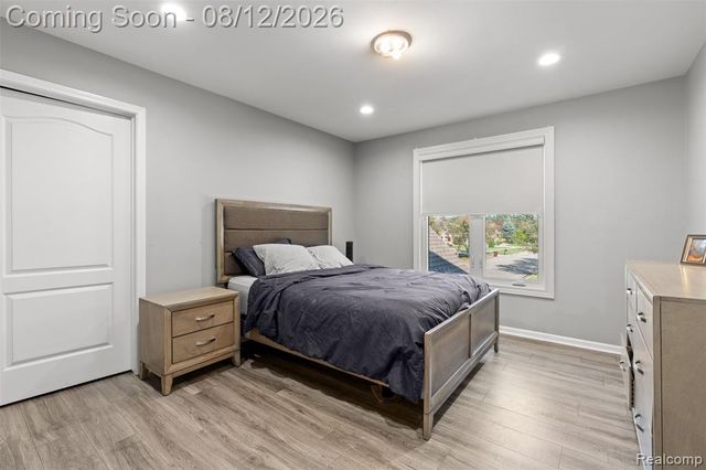49501 Sandra Drive, Shelby Twp, MI 48315