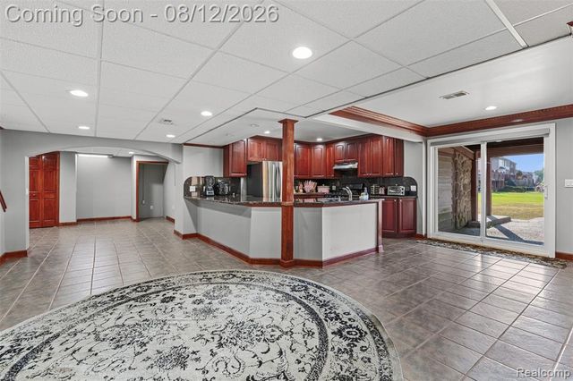 49501 Sandra Drive, Shelby Twp, MI 48315