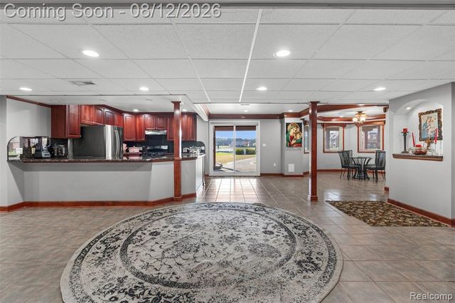 49501 Sandra Drive, Shelby Twp, MI 48315