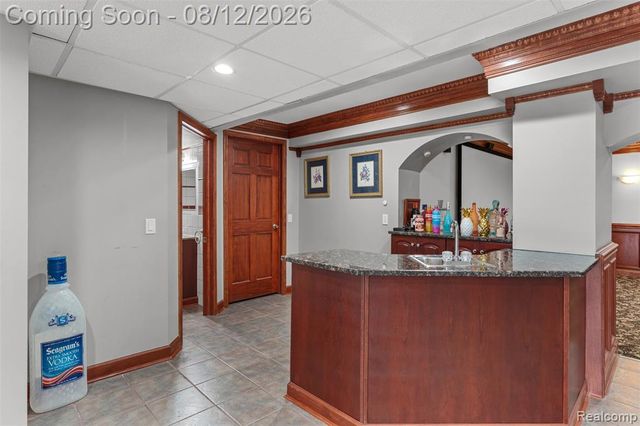 49501 Sandra Drive, Shelby Twp, MI 48315