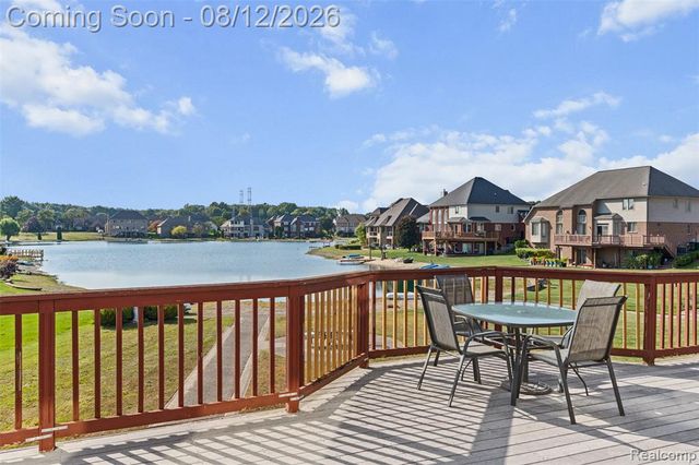 49501 Sandra Drive, Shelby Twp, MI 48315