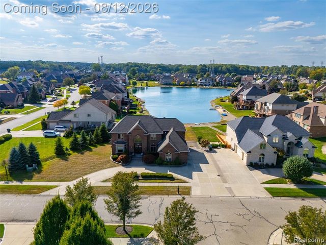 49501 Sandra Drive, Shelby Twp, MI 48315