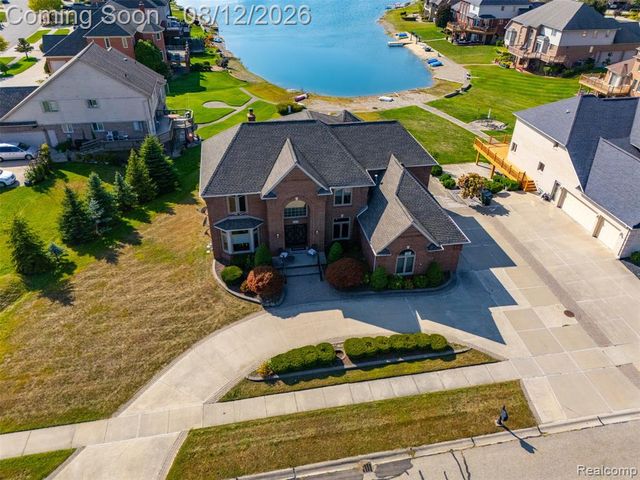 49501 Sandra Drive, Shelby Twp, MI 48315