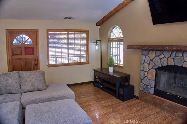 24757 Basel Drive, Crestline, CA 92325