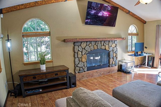 24757 Basel Drive, Crestline, CA 92325