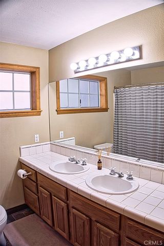 24757 Basel Drive, Crestline, CA 92325