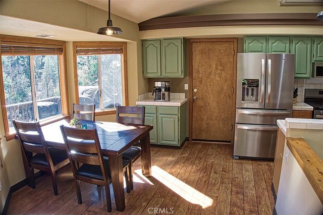 24757 Basel Drive, Crestline, CA 92325