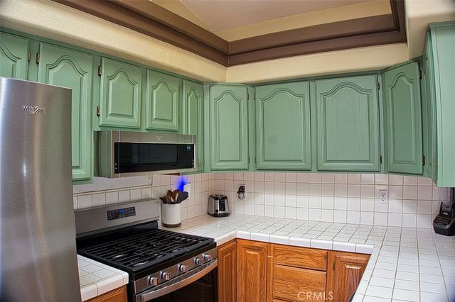 24757 Basel Drive, Crestline, CA 92325