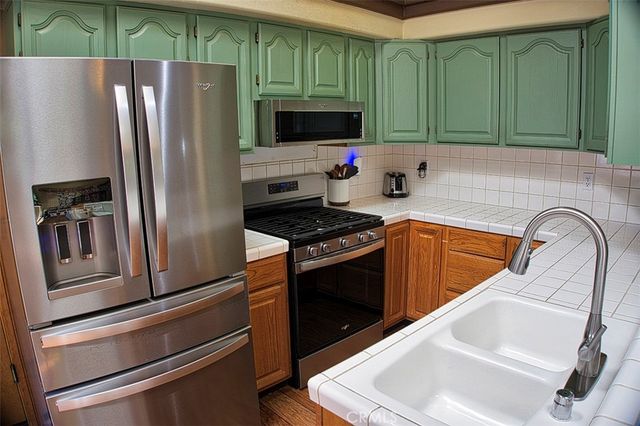 24757 Basel Drive, Crestline, CA 92325