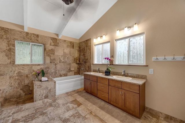 143 Alalele Pl, Hana, HI 96713