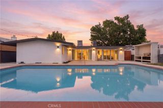 10415 Bevis Avenue, Mission Hills (san Fernando), CA 91345