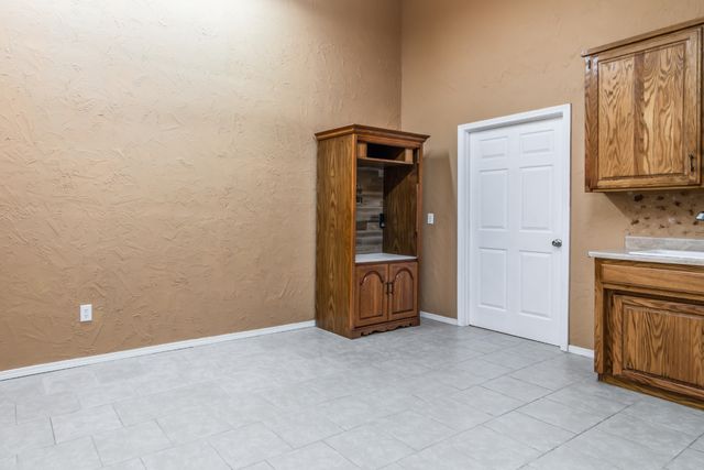 888 Melody Mountain Road, Cedarcreek, MO 65627