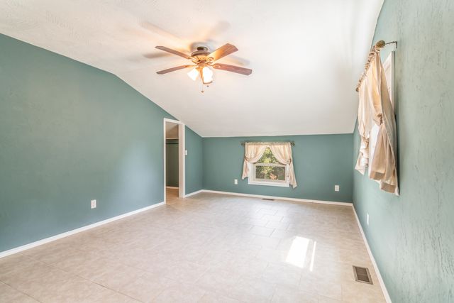 888 Melody Mountain Road, Cedarcreek, MO 65627