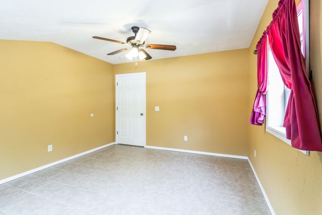 888 Melody Mountain Road, Cedarcreek, MO 65627