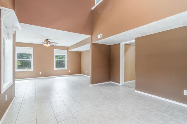 888 Melody Mountain Road, Cedarcreek, MO 65627