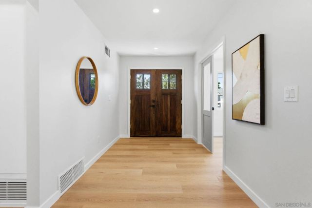 157 Thrasher Way, El Cajon, CA 92020