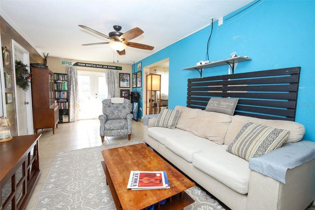 2725 HERTHA AVENUE, Orlando, FL 32826