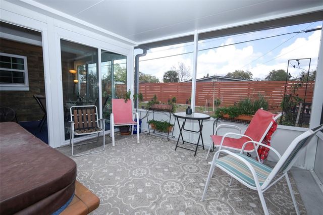 2725 HERTHA AVENUE, Orlando, FL 32826