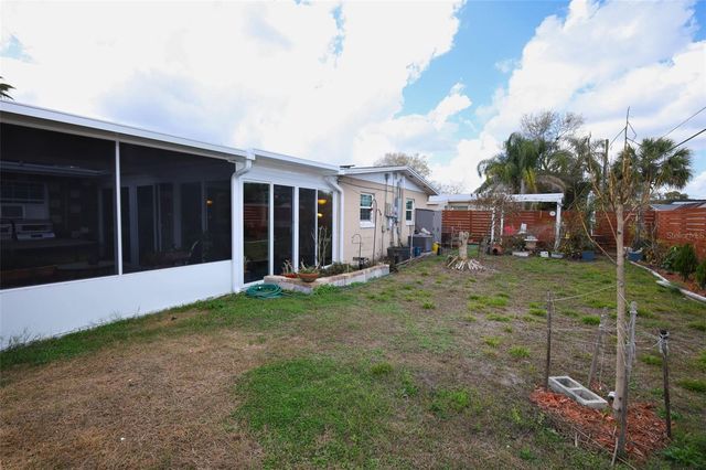 2725 HERTHA AVENUE, Orlando, FL 32826