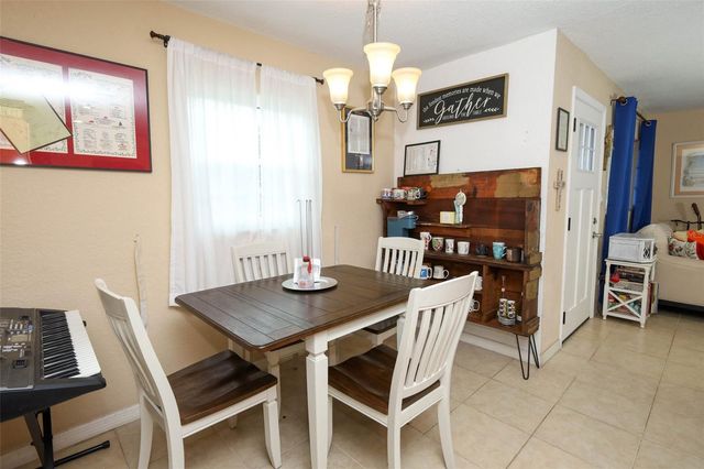 2725 HERTHA AVENUE, Orlando, FL 32826