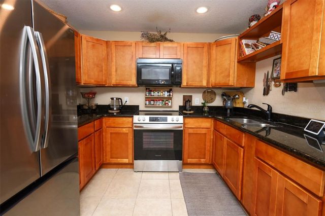 2725 HERTHA AVENUE, Orlando, FL 32826