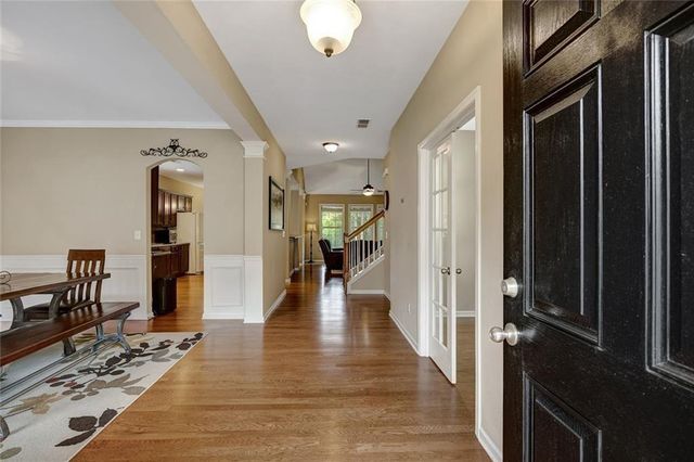 38 Greenview Drive, Newnan, GA 30265