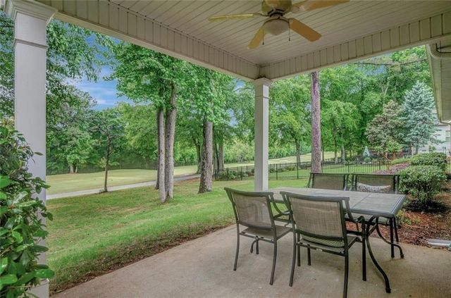 38 Greenview Drive, Newnan, GA 30265