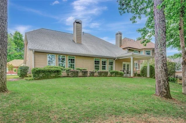 38 Greenview Drive, Newnan, GA 30265