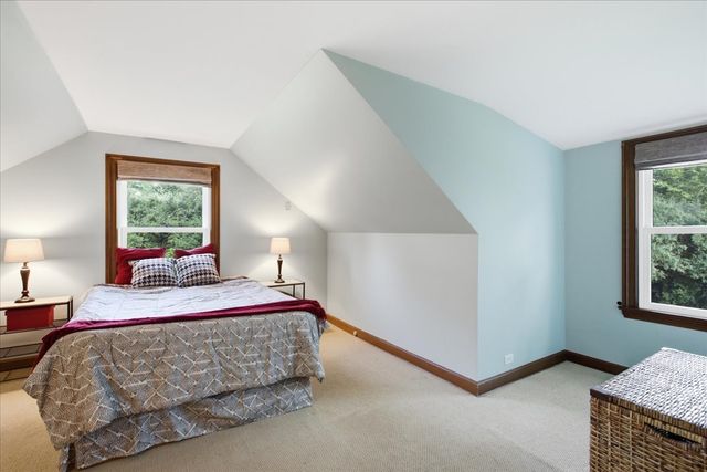 1810 South Lane, Northbrook, IL 60062