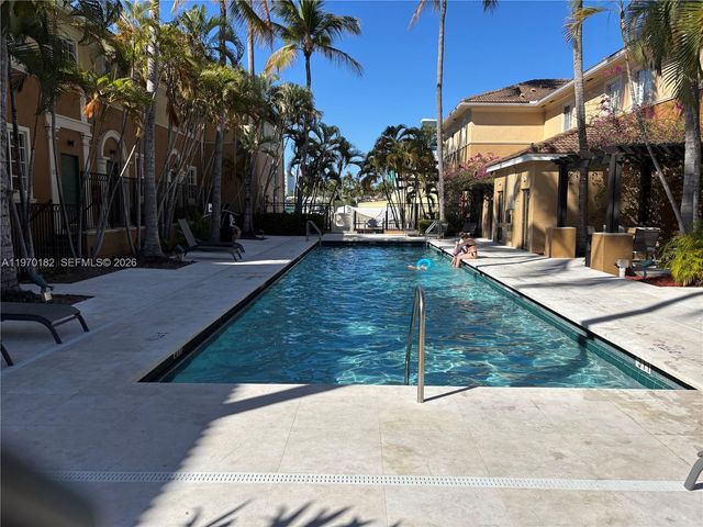 2981 NE 185th St 1802, Aventura, FL 33180