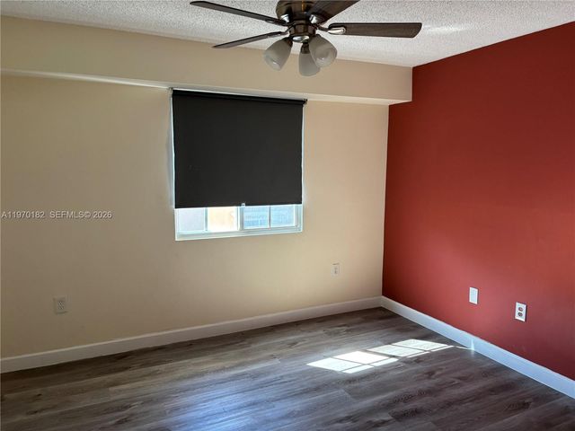 2981 NE 185th St 1802, Aventura, FL 33180