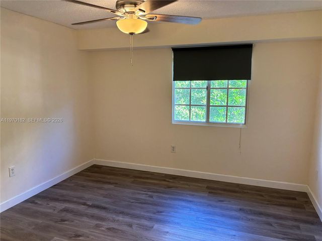 2981 NE 185th St 1802, Aventura, FL 33180