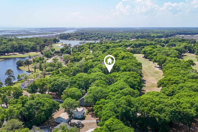 483 Blue Heron Ct., Sunset Beach, NC 28468