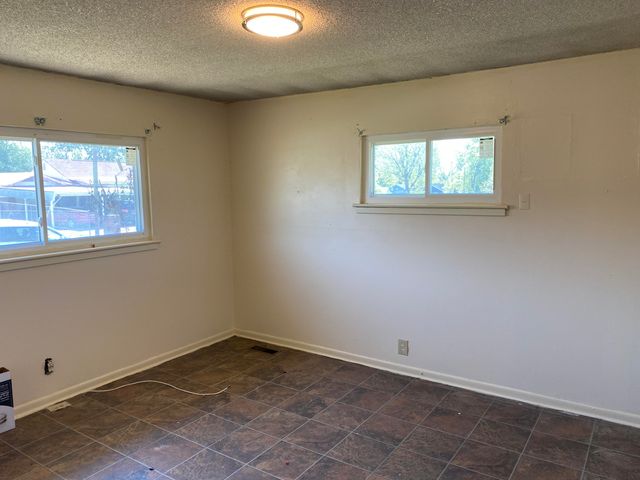 2137 Elena Drive, Chattanooga, TN 37406