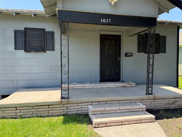 1637 15th Street, Port Arthur, TX 77640