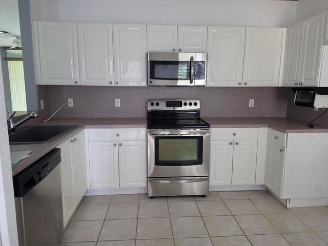 7953 Laina Lane 1, Boynton Beach, FL 33437