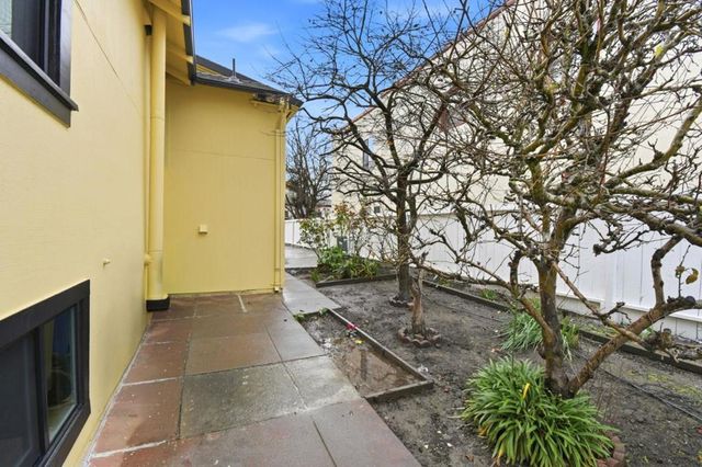 1236 Portland, Albany, CA 94706