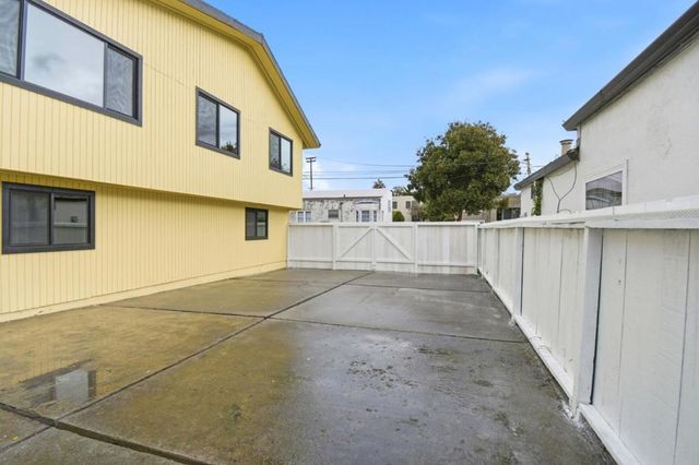 1236 Portland, Albany, CA 94706