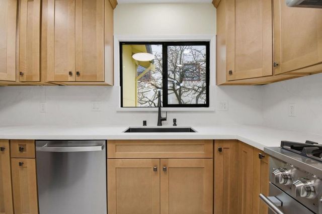 1236 Portland, Albany, CA 94706