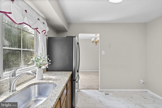 2106 CARRIAGE SQUARE PL, Silver Spring, MD 20906